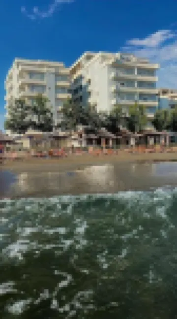 綠洲海灘住宅