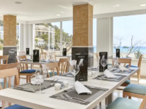 Universal Hotel Castell Royal Hotels in Canyamel