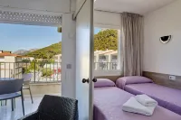 Apartamentos Centremar Hotels in L'Estartit