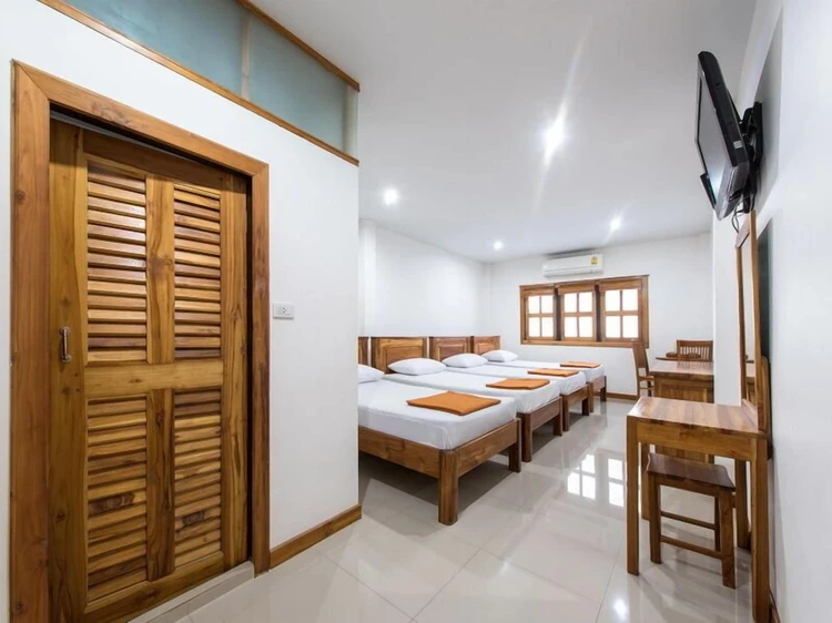 รูปภาพของทองผาภูมิเพลส