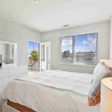 Global Luxury Suites in Menlo Park Rooms