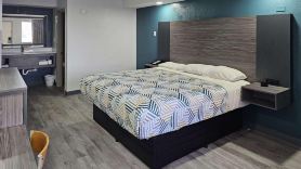 Motel 6 Memphis, TN Graceland