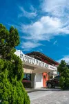 Porto Das Naus Praia Hotel Hotels near Quadritur