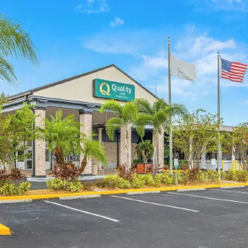 Quality Inn and Conference Center Tampa-Brandon