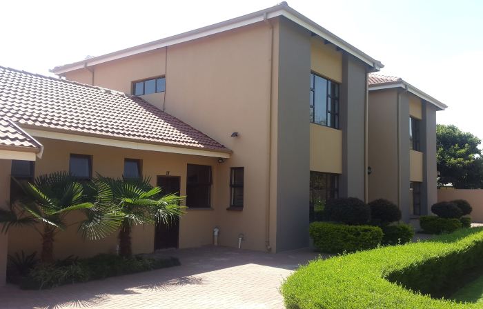 Ikaze Guest House