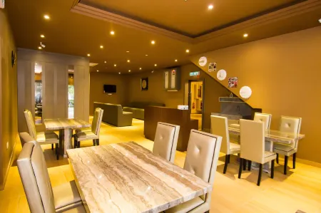 888 Boutique Hotel Отели рядом с достопримечательностью «Stadium Hockey UTHM»