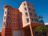 Edison Beach House Hotels near Times Square