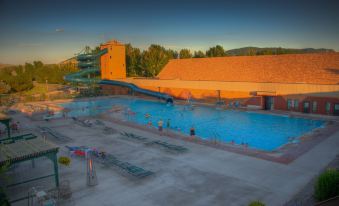 Fairmont Hot Springs Resort
