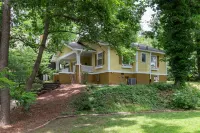 Cedar Crest Inn