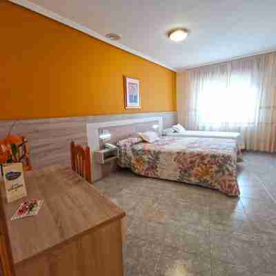 Hotel Liñares Rooms