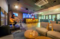 Plaai Prime Hotel Rayong - bar