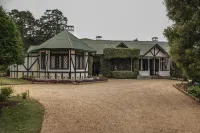 Oliphant Boutique Villa by Amaya