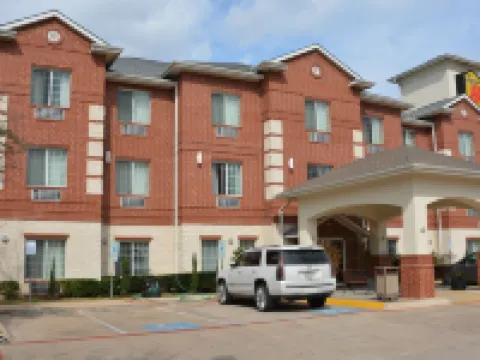 Super 8 by Wyndham Austin/Airport South Hotels in der Nähe von Flughafen Austin-Bergstrom