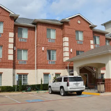 Super 8 by Wyndham Austin/Airport South