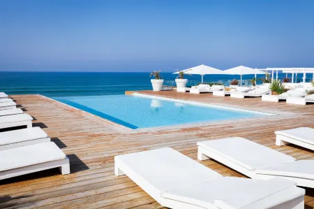 Le Grand Hotel de la Plage Отели в г. Бискарросс