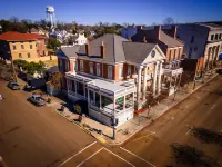 The Guest House Historic Mansion Các khách sạn ở Natchez