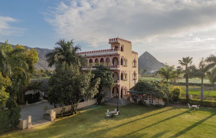 The Country Side Resort
