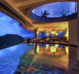 Jade Mountain - Pools