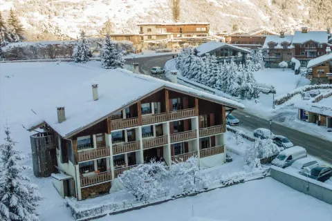 La Maison Hôtel les Peupliers