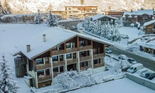 La Maison Hôtel les Peupliers