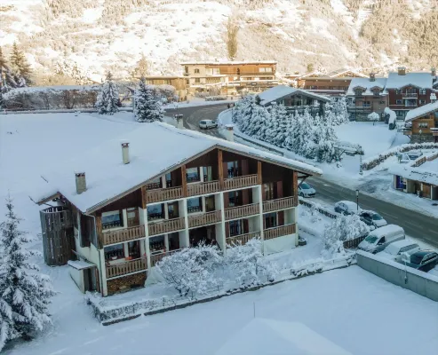 La Maison Hôtel les Peupliers