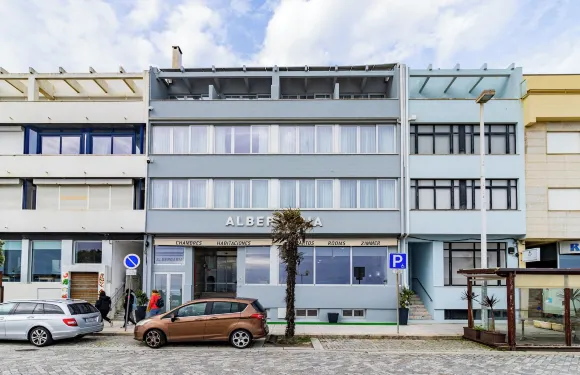 阿爾貝加利亞奎姆巴雷羅斯酒店