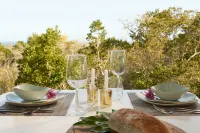 Treedom Villas and Vardos Hotels in Sedgefield