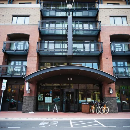 Oxford Hotel Bend