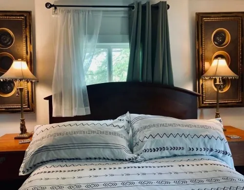 Experience Nature Near White River - Stay in Our Cozy 3-Bedroom Cabin