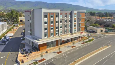 Hilton Garden Inn Fremont Milpitas فنادق في فريمونت