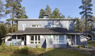 Holiday Club Kalajoki Cottages Hotel dekat Tokmanni Kalajoki