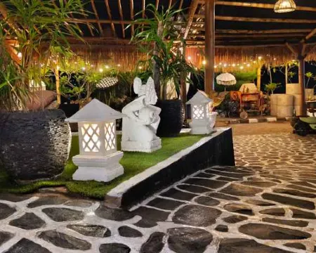 Scallywags海灘俱樂部 吉利阿爾酒店