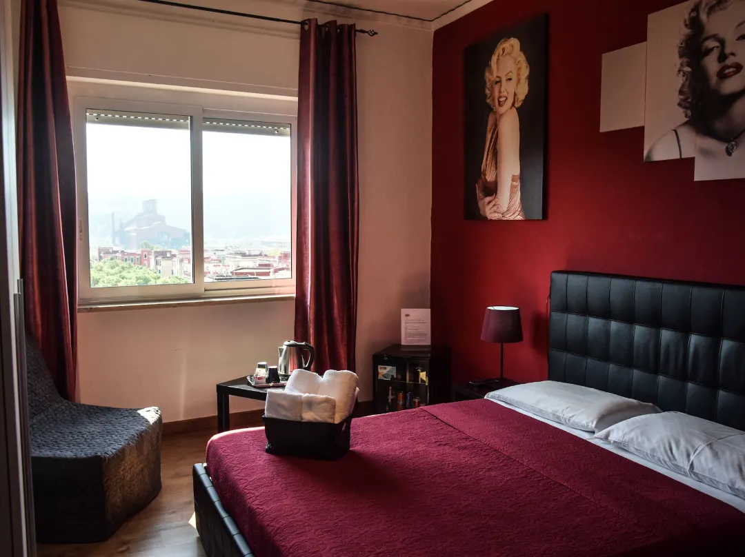 Hotel Kennedy - Naples