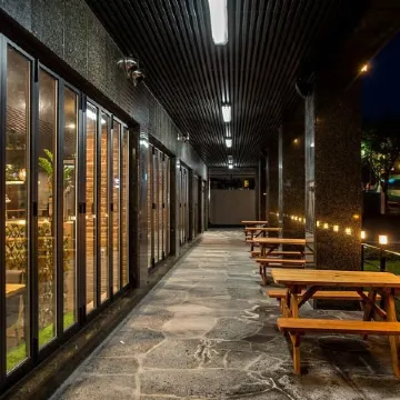 Haerian Hotel Отели рядом с достопримечательностью «Тематический парк Chocolate Land»