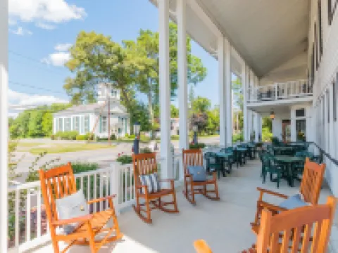 โรงแรมฮิสทอริค บรอดอัลบิน โรงแรมในFulton County