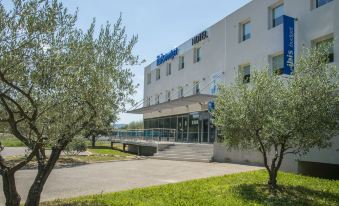 Ibis Budget Pertuis Portes du Luberon