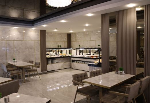 5. 니프 앙카라 호..