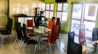 Batshweneng Lodge Hotels in Tshabong