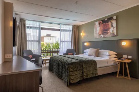 Auckland Rose Park Hotel