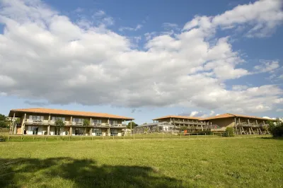 Résidence Pierre & Vacances les Rives de la Seugne Hotels in Poitou-Charentes