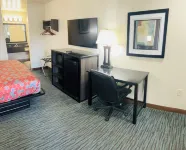 Garden Inn and Suites