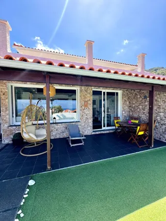 Villa in Porto da Cruz with Ocean Views Отели в г. Machico