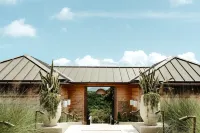 Lovango Resort + Beach Club (Private Island Resort) Hotels near Cinnamon Bay