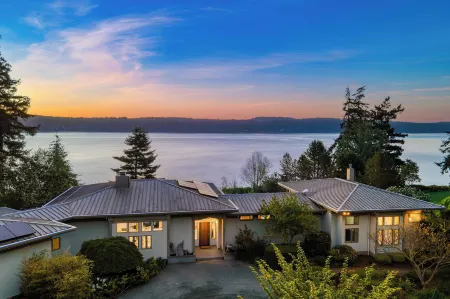 Orca Ridge on Resort Road by AvantStay A Views Отели рядом с достопримечательностью «Мееркерк Гарденс»