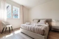 Casa Sofia - by Myhomeincomo - balcony