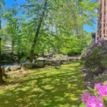 Gatehouse Condo by Beyond Expectations W Views