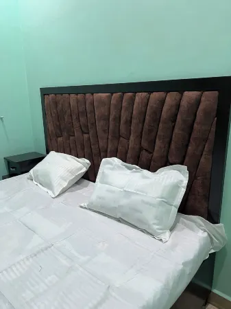 Hotel Datia Comfort Inn