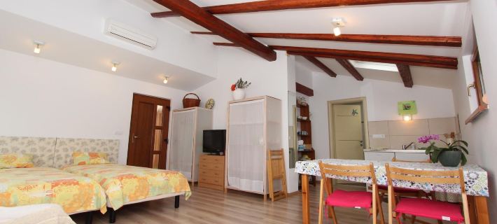 Studio Rovinj Home Hotels in Rovinj