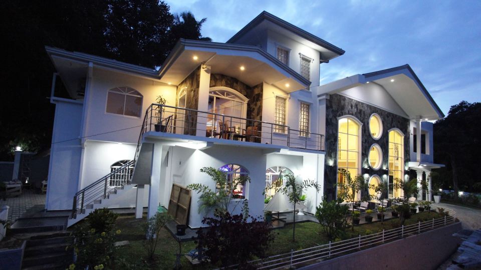 Ayaana Boutique Hotel