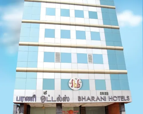 Sree Bharani Hotels โรงแรมในทิรูเนลเวลิ
